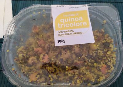 Insalata di quinoa tricolore