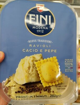 Ravioli cacio e pepe