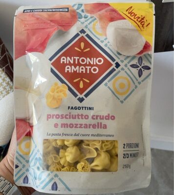 Fagottini prosciutto e mozzarella