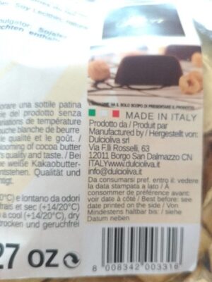 Chocolat au lait et noisettes 30% gianduia front packaging