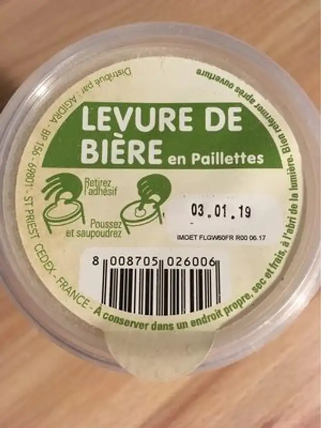 Levure de bière en paillettes front packaging