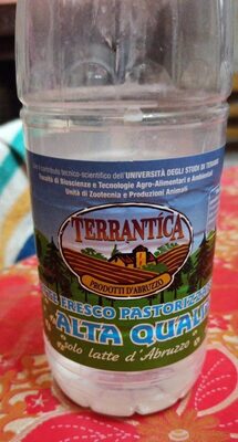 Latte Fresco Alta Qualità front packaging