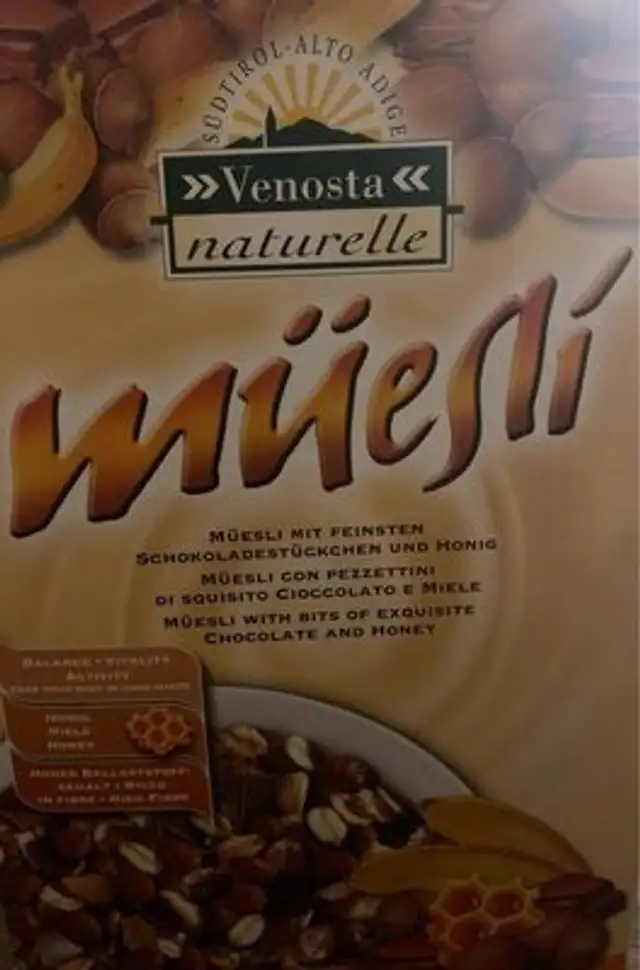Muesli front packaging