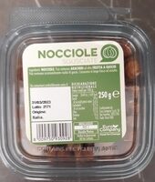 Nocciole sgusciate