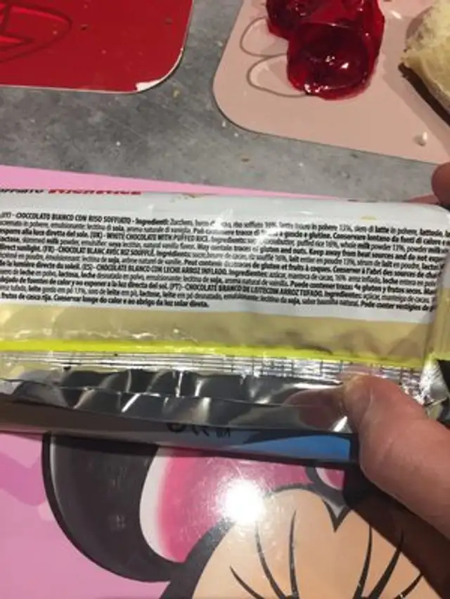 Cioccolato bianco con riso ingredients label