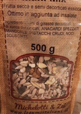 Frutta secca mista e semi decorricati essicati front packaging