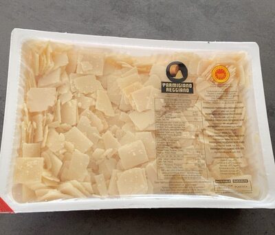 Parmigiano reggiano scaglie