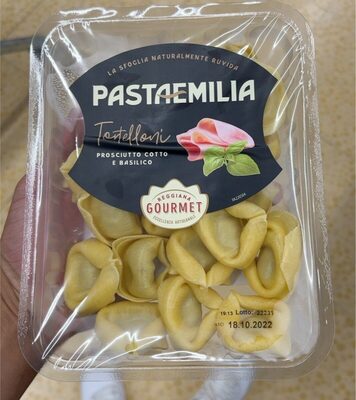 Tortelloni prosciutto cotto e basilico