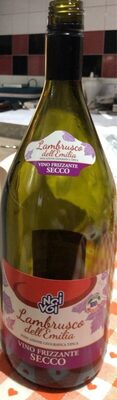Lambrusco dell emilia front packaging