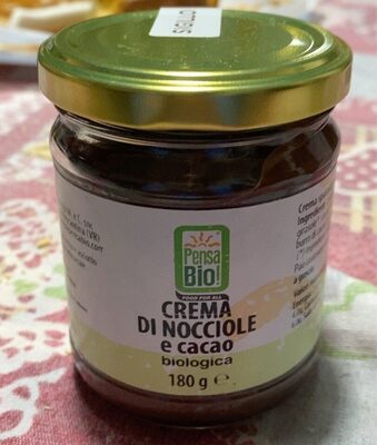 Crema di nocciole e cacao