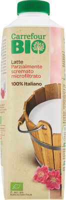 Latte parzialmente scremato microfiltrato front packaging