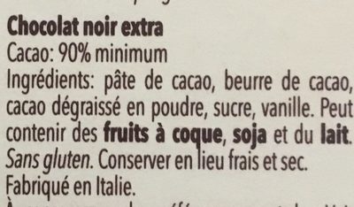 Chocolat noir extra ingredients label