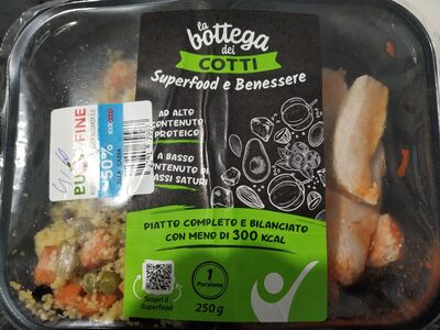 Petto di pollo e coucous con verdure e semi di lino