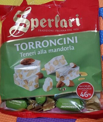 Torroncini teneri alla mandorla