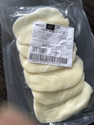 scamorza naturale a fette