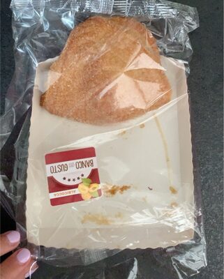 Sfoglia farcita alla confettura di albicocca front packaging