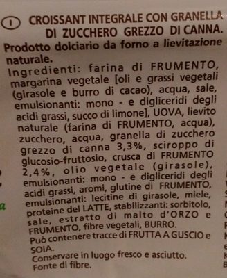 Croissant intégral aux grains de sucre de canne ingredients label