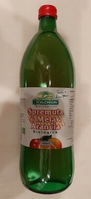 Spremuta di mele e arance