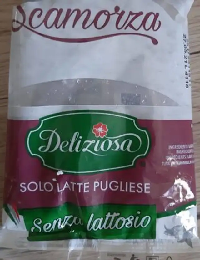 Scamorza front packaging