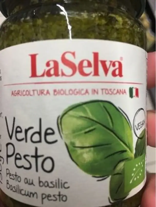 Pesto Verde front packaging