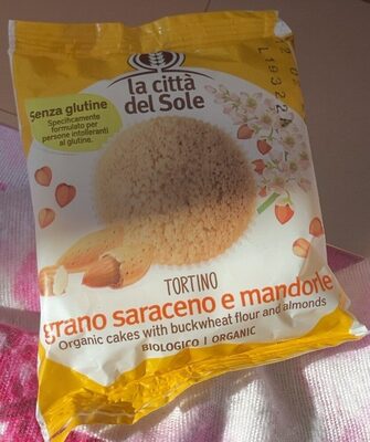 tortino grano saraceno e mandorle