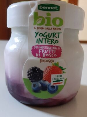 Yogurt intero con confettura extra di frutti di bosco