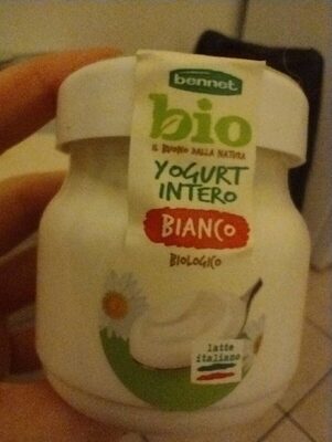 Bio yogurt intero bianco front packaging