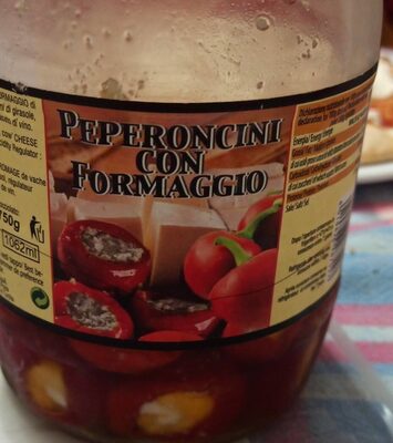 Peperoncini con formaggio