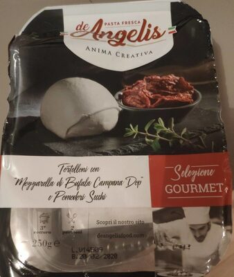 Tortellini mozzarella bufala e pomodori