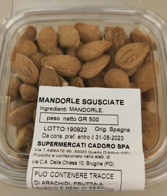 Mandorle sgusciate front packaging