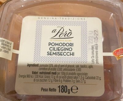 Pomodori ciliegini semisecchi