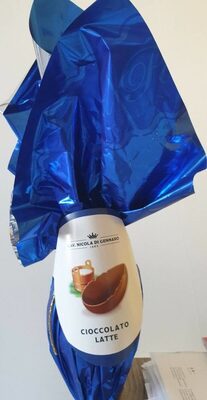 Uovo di cioccolato al latte front packaging