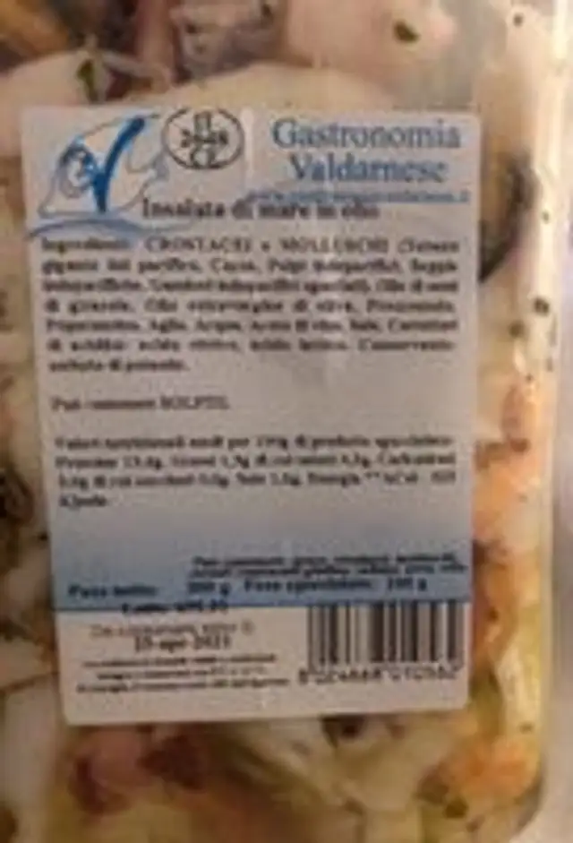 Insalata di mare in olio
