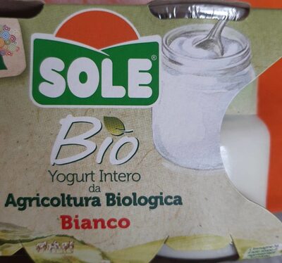 Yogurt intero da agricoltura biologica bianco