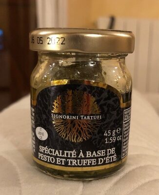 Specialité à base be pesto et de truffe d'été