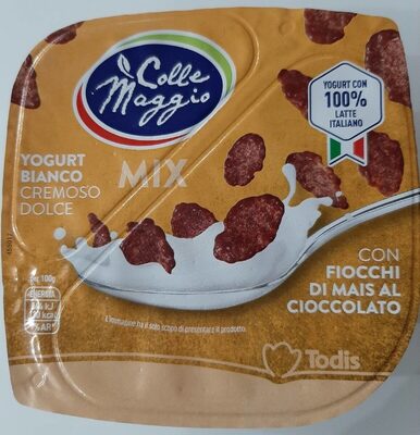 yogurt bianco con fiocchi di mais al cioccolato