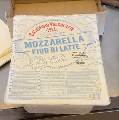 Mozzarella front packaging