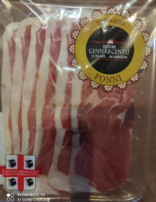 Prosciutto crudo stagionato affettato