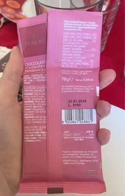 Cioccolato fondente con peperoncino