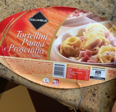 Tortellini panna e prosciutto