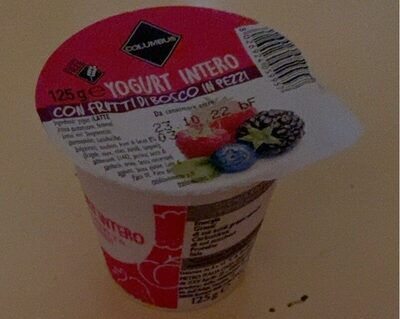 yogurt intero con frutti di bosco front packaging