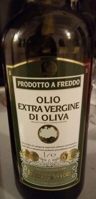 Olio di oliva extra vergine di oliva front packaging