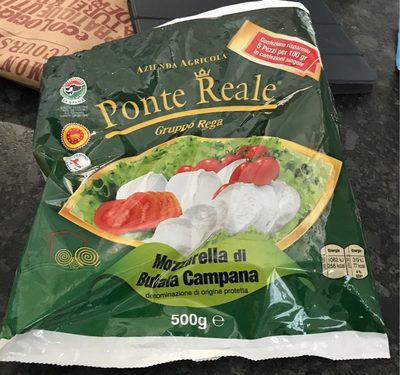 Mozzarella di Bufala Campana