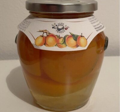 Albicocche in sciroppo