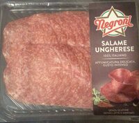 Salame Ungherese geschnitten