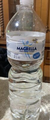Acqua naturale Magrella front packaging