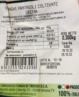 Funghi prataioli coltivati front packaging