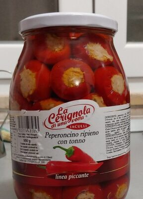 La Cerignola di una volta- peperoncino ripieno con tonno front packaging
