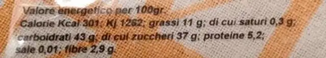Torta di torrone mandorla e pistacchio nutrition facts table