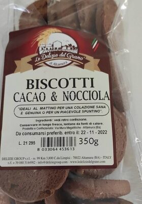 Biscotti cacao e nocciola front packaging
